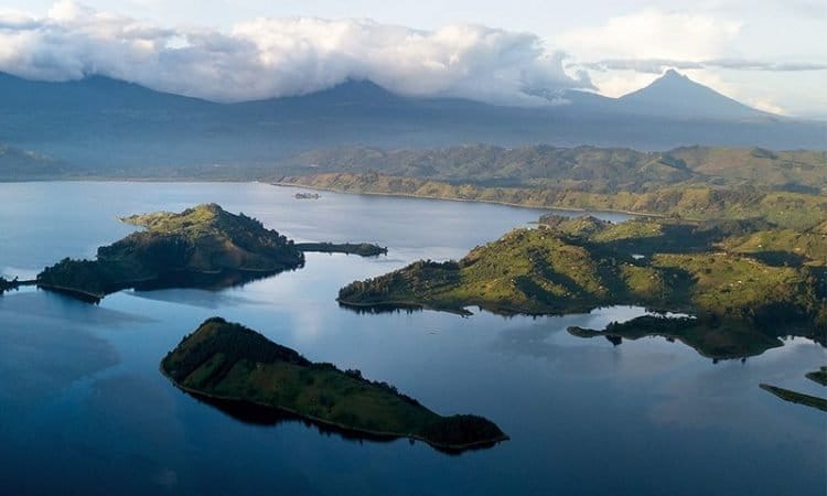 lake-Mutanda